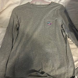 vineyard vines snowboarding whale shirt